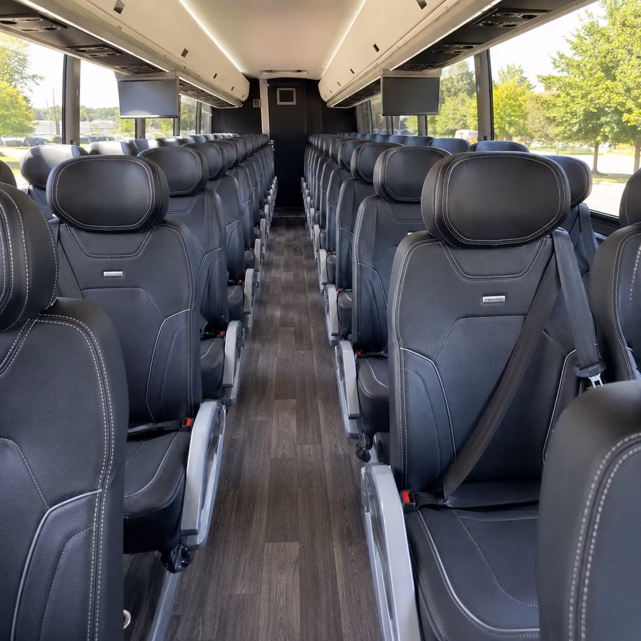 quincy bus rental service area